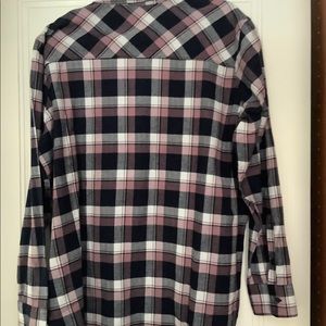 New flannel plaid button down